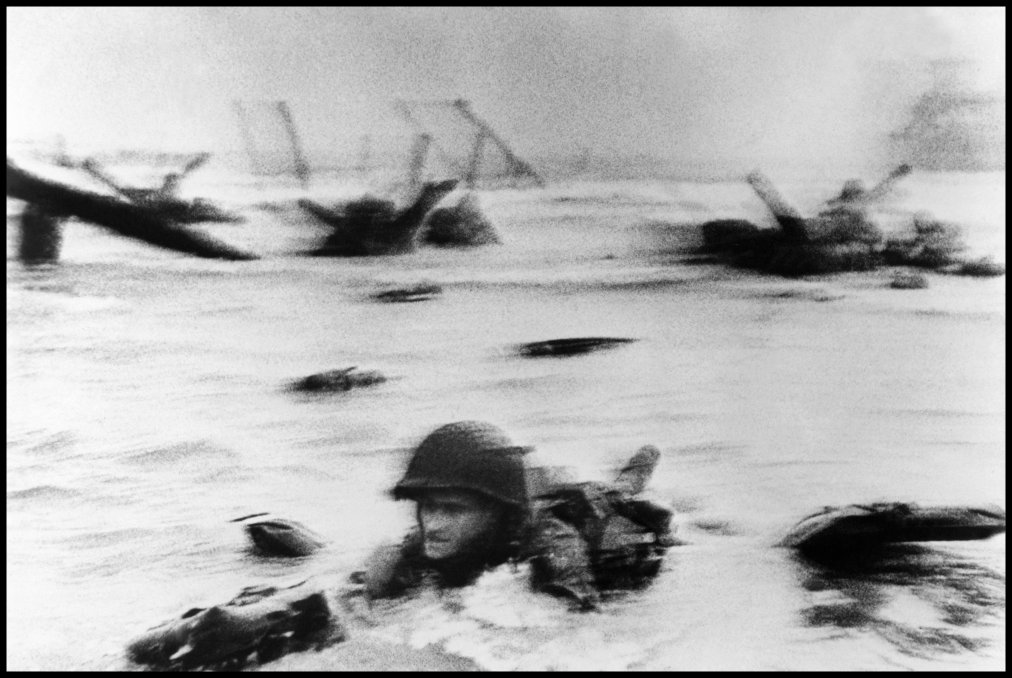 Conflict of Interest, Cubed: Robert Capa's D-Day Photos, John Morris, and  the NPPA - iMediaEthics